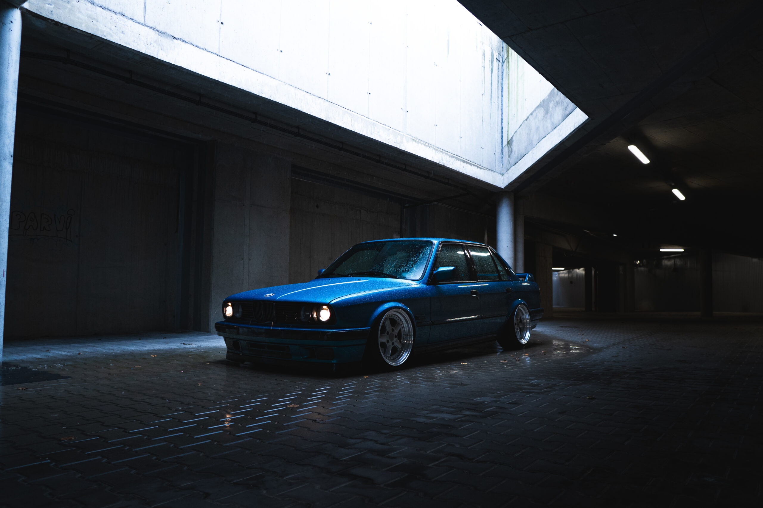 BMW Seria 3 E30